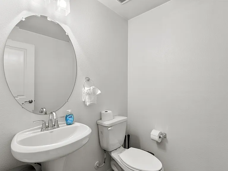 6397 Peacock Ct — Photo 21