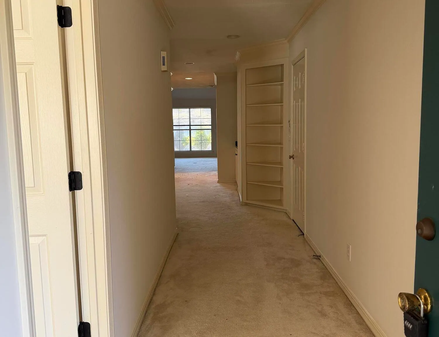 3 bed, 2.0 bath, 1529 sqft, $2,500 — Photo 4