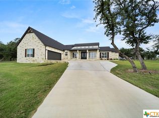8 Lakeview Dr, Belton, TX 76513