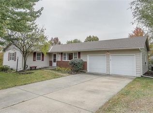 605 W Lucy Webb Rd, Raymore, MO 64083