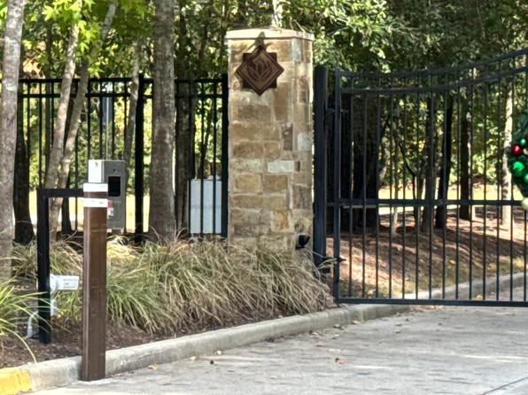 133 Russet Bend Pl N, Montgomery, TX 77316