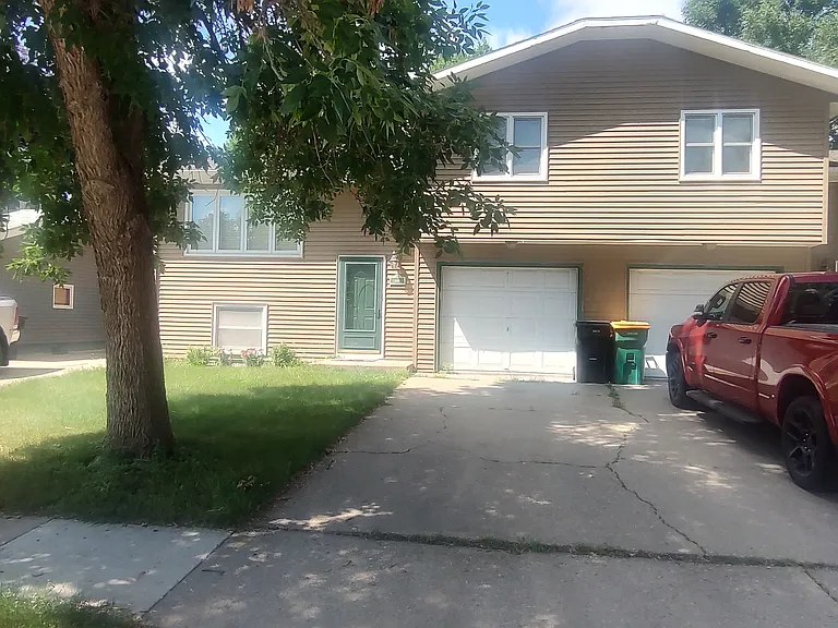 116 E Denver Ave — Photo 1