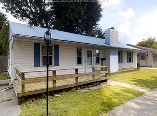 2640 Morrell Ave, Saint Albans, WV 25177