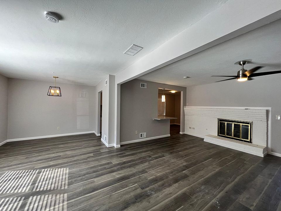 1st image of 718 Westover Dr