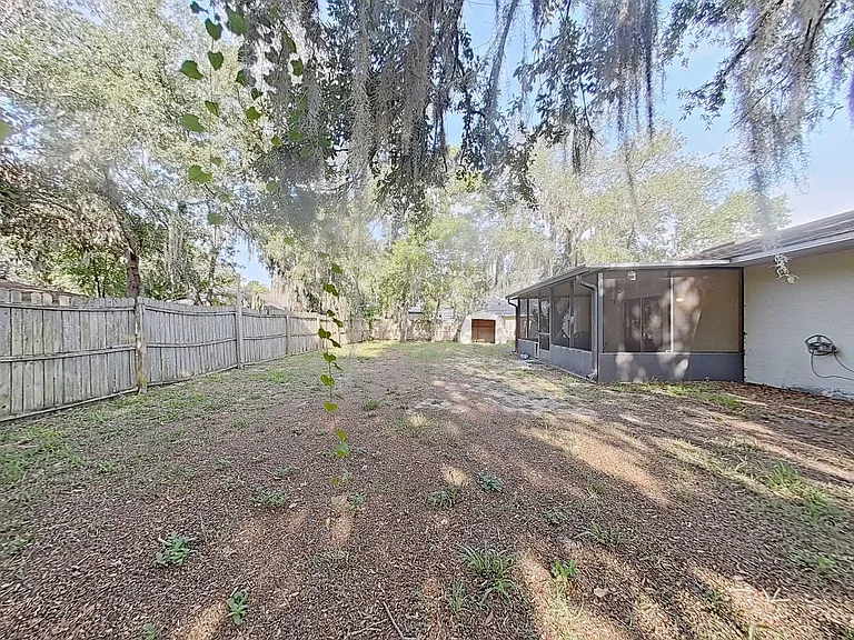 127 Titan Dr — Photo 11