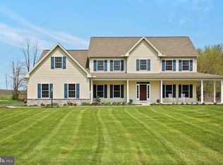 18 Beverly Ct, Carlisle, PA 17015