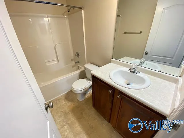 4828 Canterwood Dr SE — Photo 30