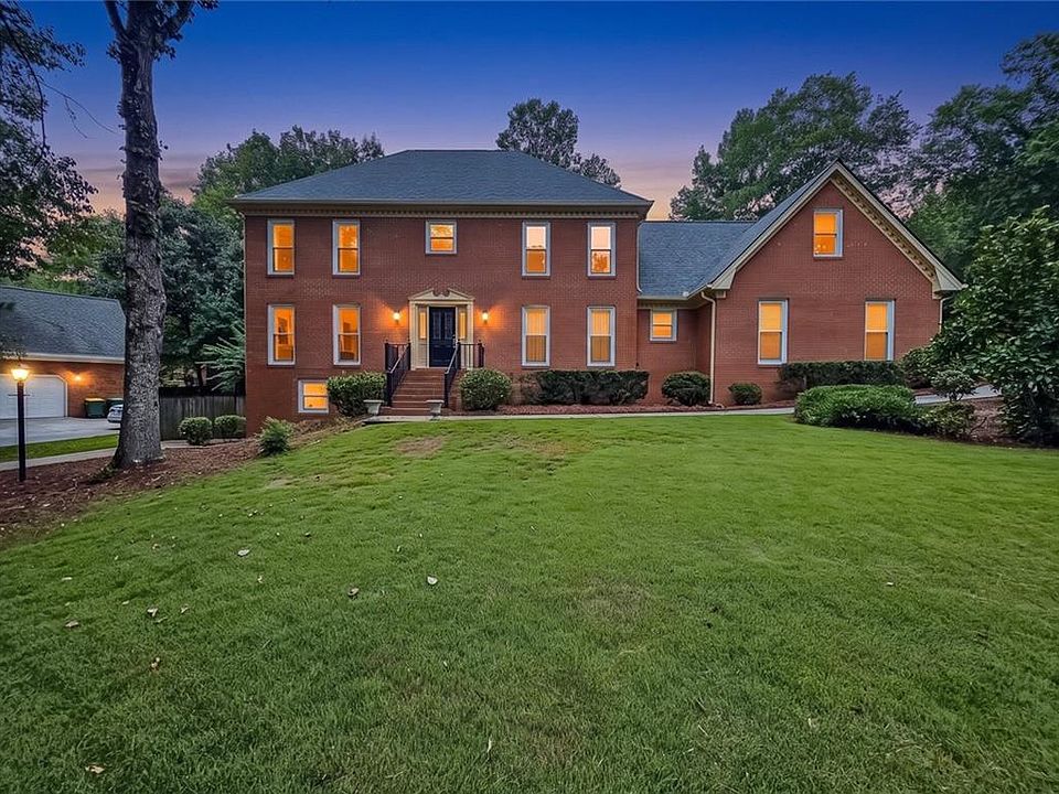 5616 Broxton Cir, Peachtree Corners, GA 30092 | MLS #7808038 | Zillow