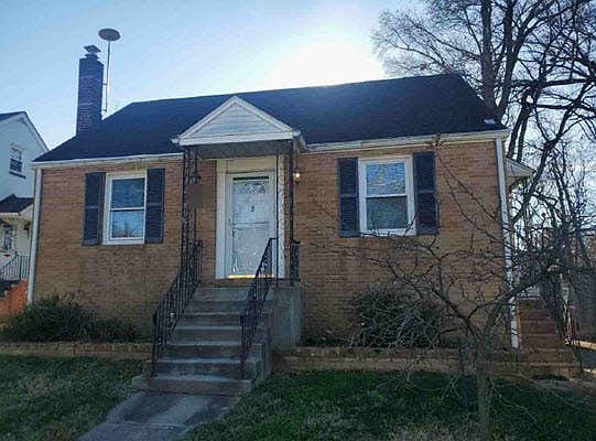 1st image of 325 Hinchman Ave