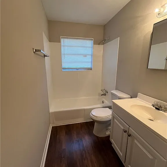 718 Atlanta St — Photo 2