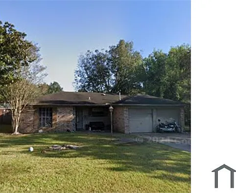 8620 Crestview Ln — Photo 1