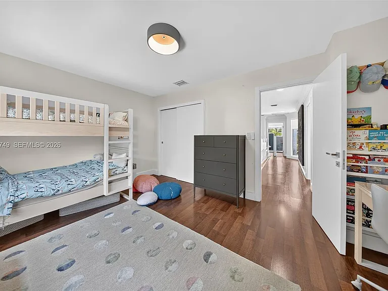 21007 NE 34th Pl #21007 — Photo 19