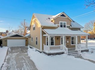 308 S Quincy St, Green Bay, WI 54301