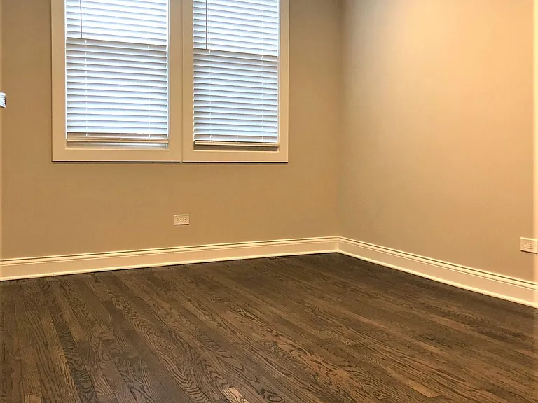 1432 W Farragut Ave #G — Photo 15