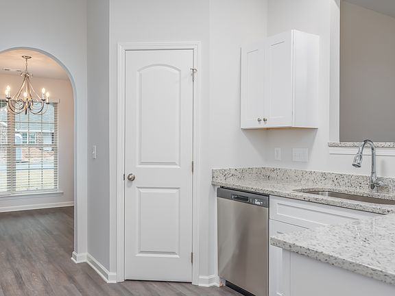 7th image of this home