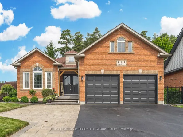 2 Purt Ct, Barrie, ON L4N 9K7