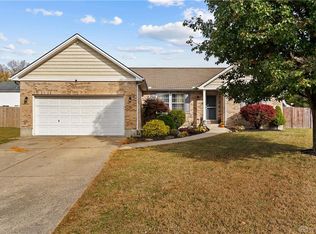 20 Berry Ct, Germantown, OH 45327