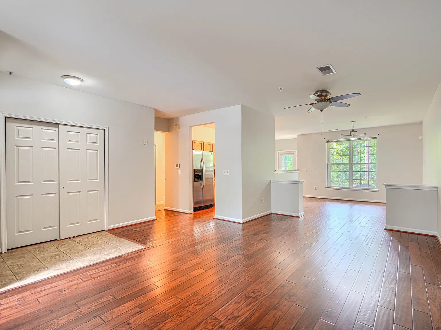 2 bed, 1526 sqft, $3,000 — Photo 3