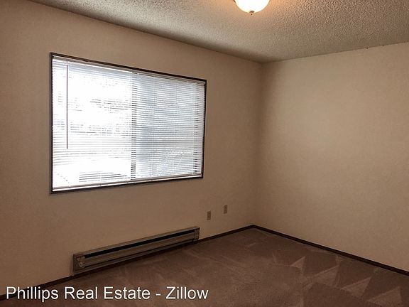 5th image of 1406 Bellevue Ave APT F