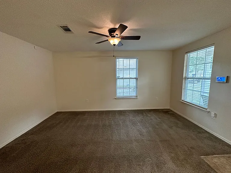 4420 Marlane Dr — Photo 3