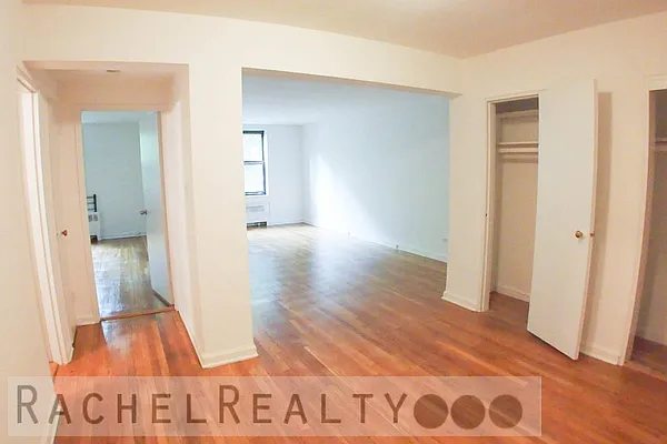 Rented by Rachel Realty | media 3