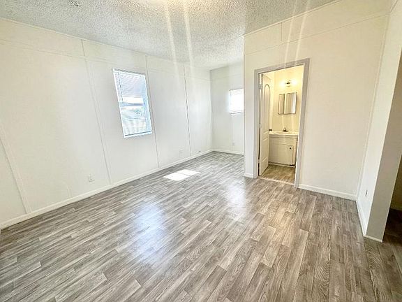 3rd image of 329 E D Ave #C