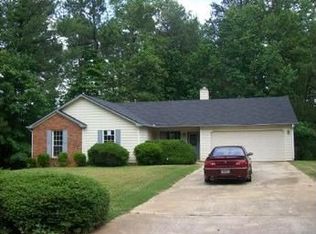 8634 Hilltop Rd, Jonesboro, GA 30236