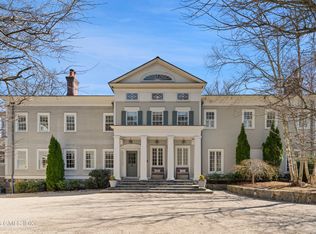 7 Calhoun Dr, Greenwich, CT 06831