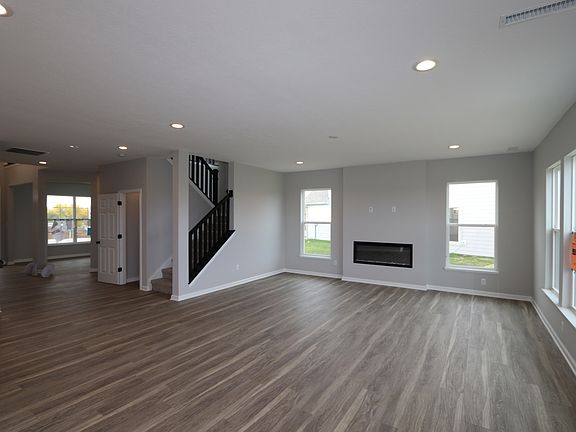 4th image of 12584 Cheddar Ct