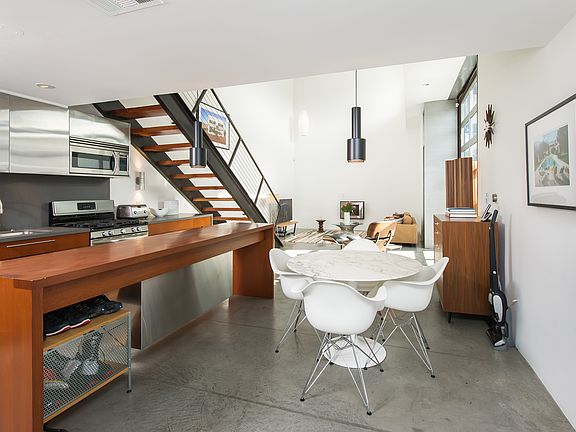 5th image of 1011 N Orange Grove Ave APT 5