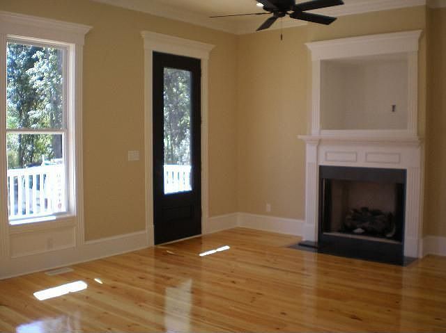 2nd image of 420 Coquinas Ln