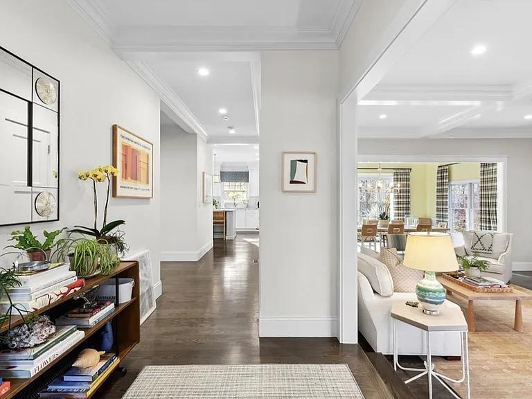 4 Fairway Dr — Photo 7
