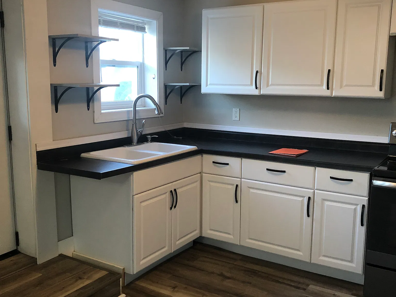 2 bed, $1,125 — Photo 2
