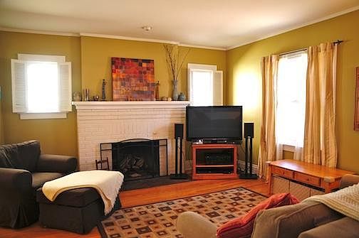 2nd image of 1440 E Park Pl