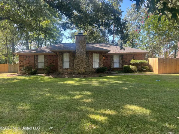 511 Camelia Trl, Brandon, MS 39047