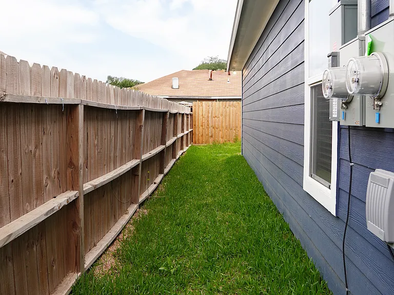 Cargill St — Photo 24