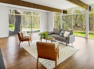 118 Sutton Hill Rd, North Andover, MA 01845