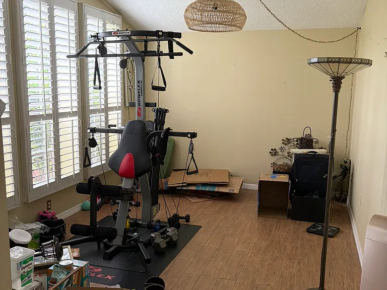 1825 SW Import Dr — Photo 20