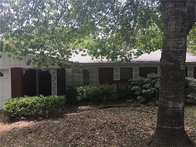 1st image of 3903 Vineland Dr