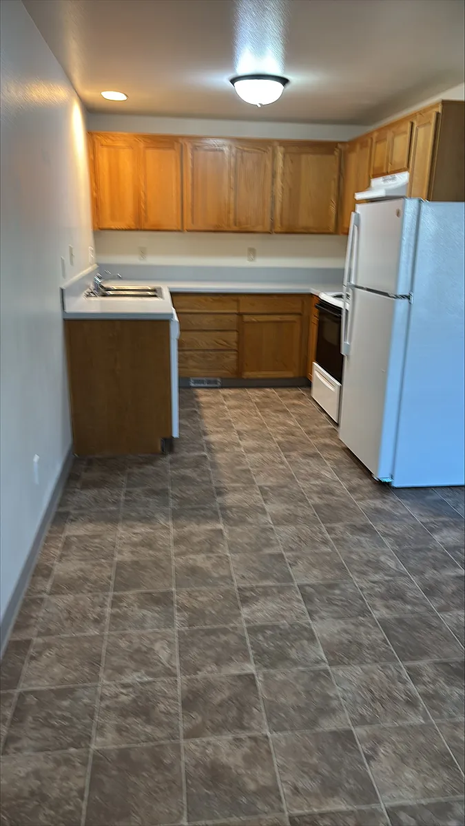 Dining room / Kitchen combo - 2571 Mill Creek Ln #102