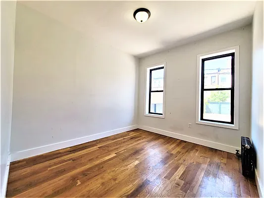 Rented by Oxford Property Group | media 5