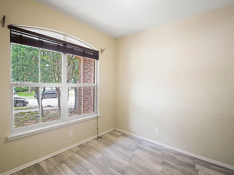12206 Dewitt Way — Photo 20