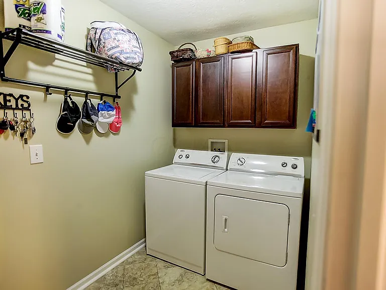 7782 Emerald Pl — Photo 8
