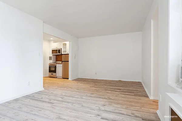 Rented by Abacus Properties | media 15