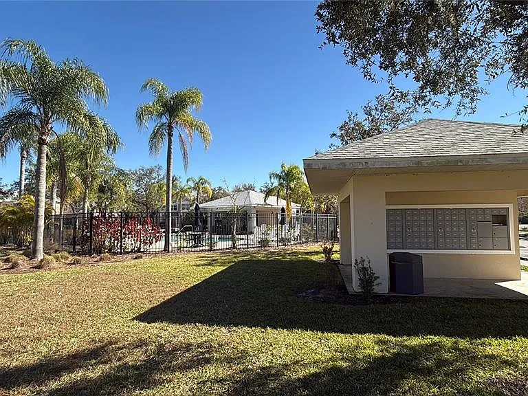 26627 Castleview Way — Photo 27