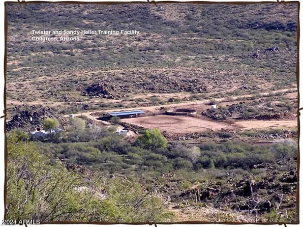 22310 S DATE CREEK Road, Congress, AZ 85332