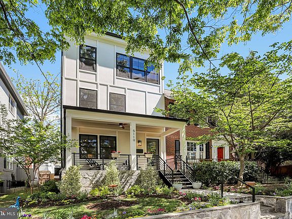 3rd image of 5119 45th St NW