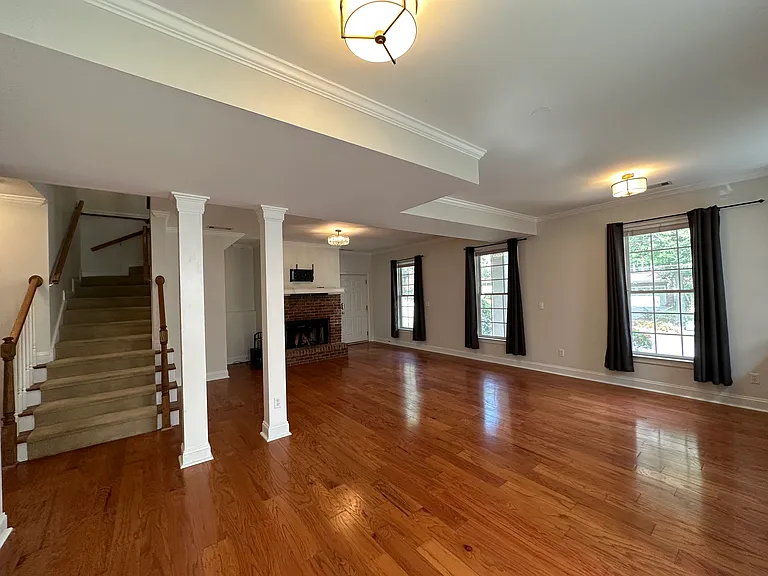 629 Timm Valley Rd NE — Photo 6