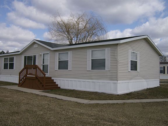2nd image of 9533 Earl Dr