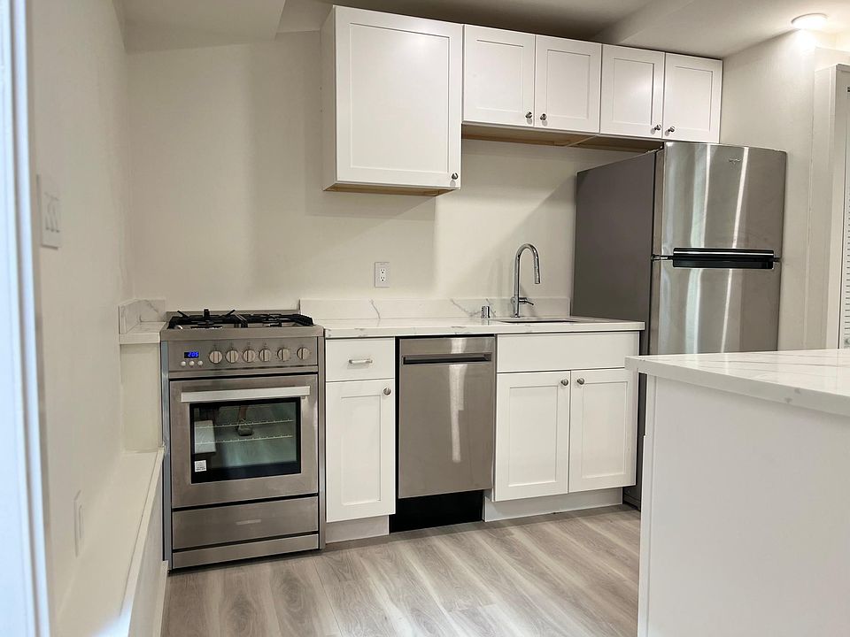 1st image of 683 28th Ave #A